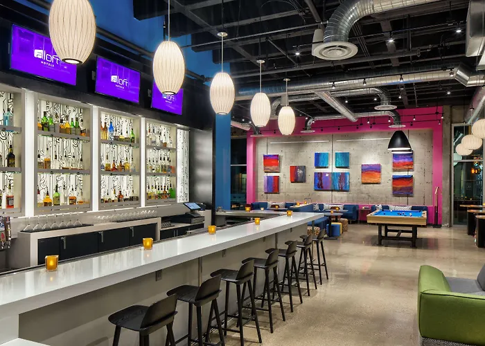 Hotel Aloft By Marriott Worth Downtown