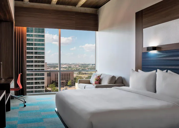 Aloft By Marriott Worth Downtown Hotel